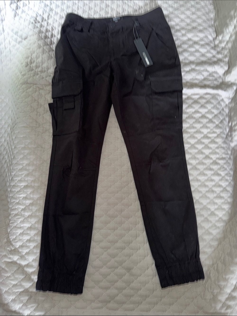 Nova Men Men's Black Kryptonite Slim Cargo Pants with Utility Pockets NWT